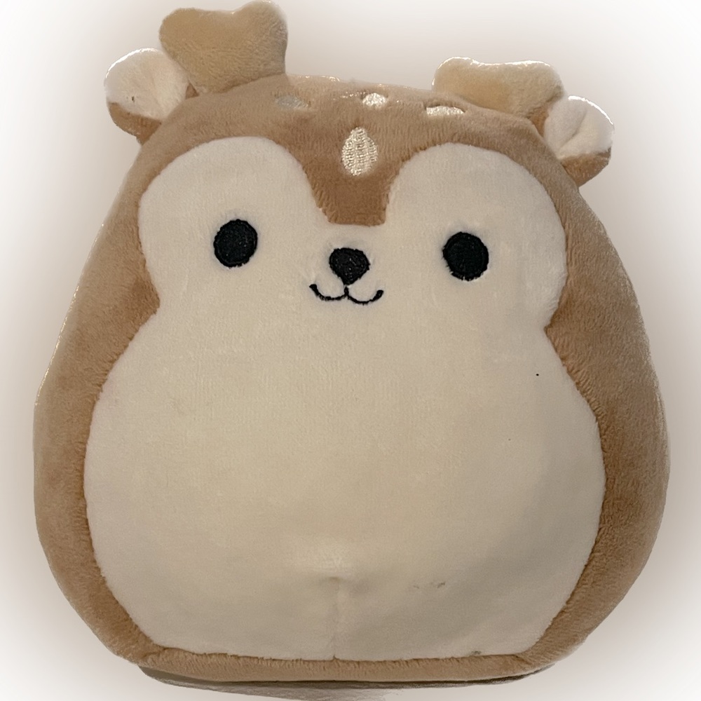Dawn the Fawn. Squishmallows. 5”